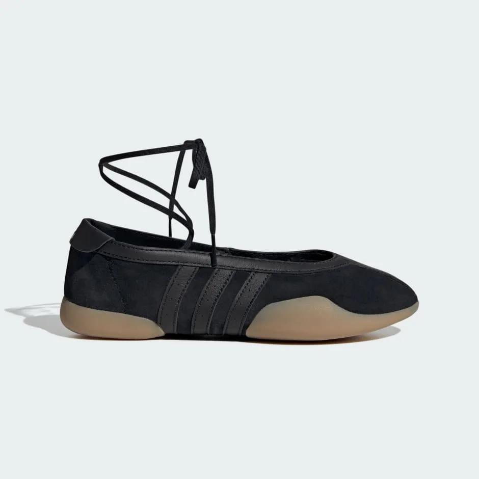 وێنەی بەرهەمی adidas Taekwondo Mei Ballet Shoes